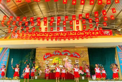TRƯỜNG MẦM NON DUY MINH TỔ CHỨC TẾT TRUNG THU CHO CÁC BÉ