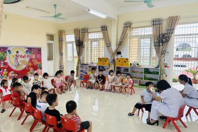 TRƯỜNG MẦM NON DUY MINH PHỐI HỢP VỚI TRẠM Y TẾ PHƯỜNG KHÁM SỨC KHỎE  NĂM HỌC 2025-2026